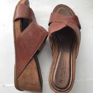 Naturalizer n5 comfort wedge sandal. 8.5w